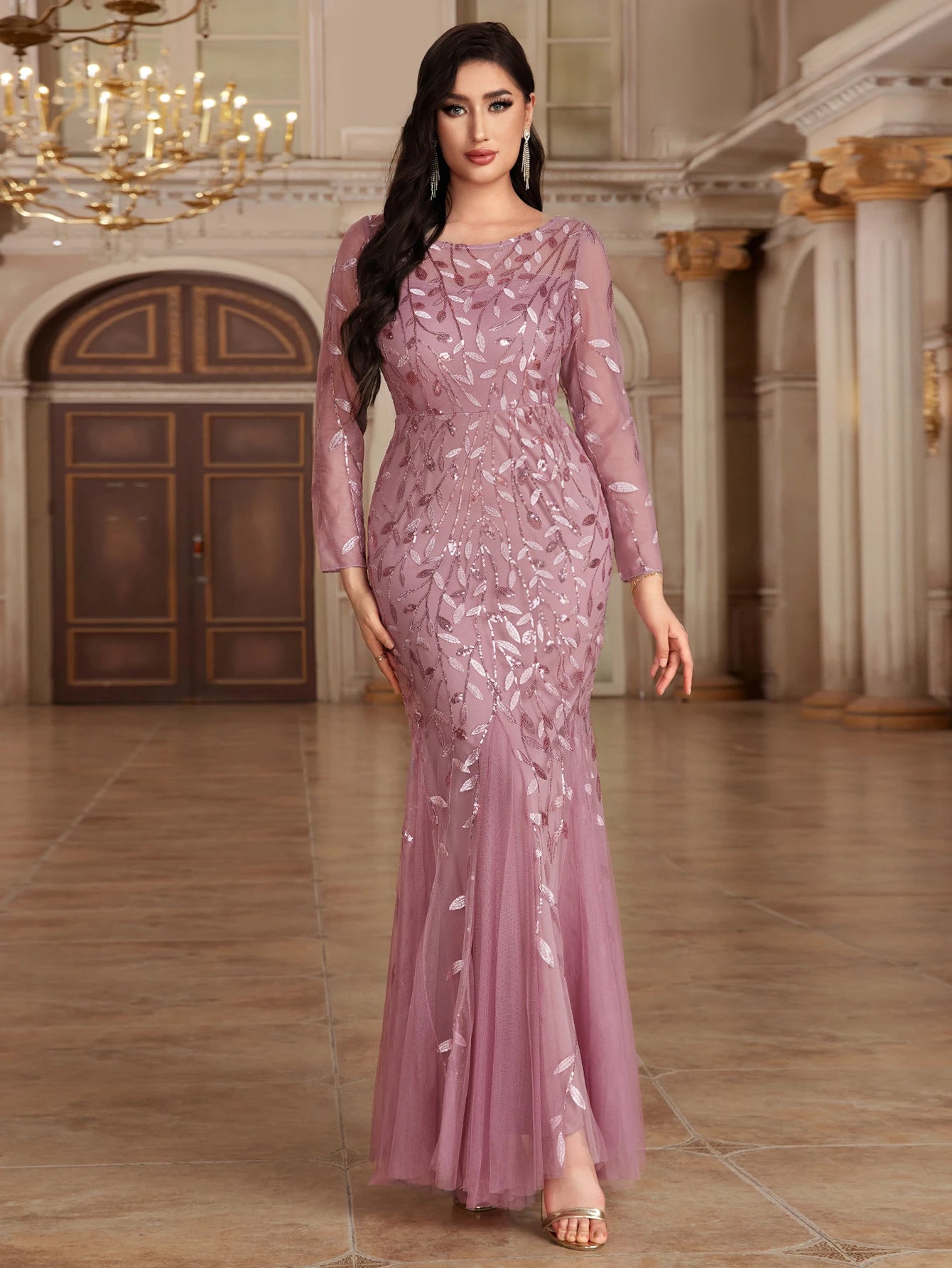 Robe de soirée élégante avec du glamour et du style pour des soirées chic