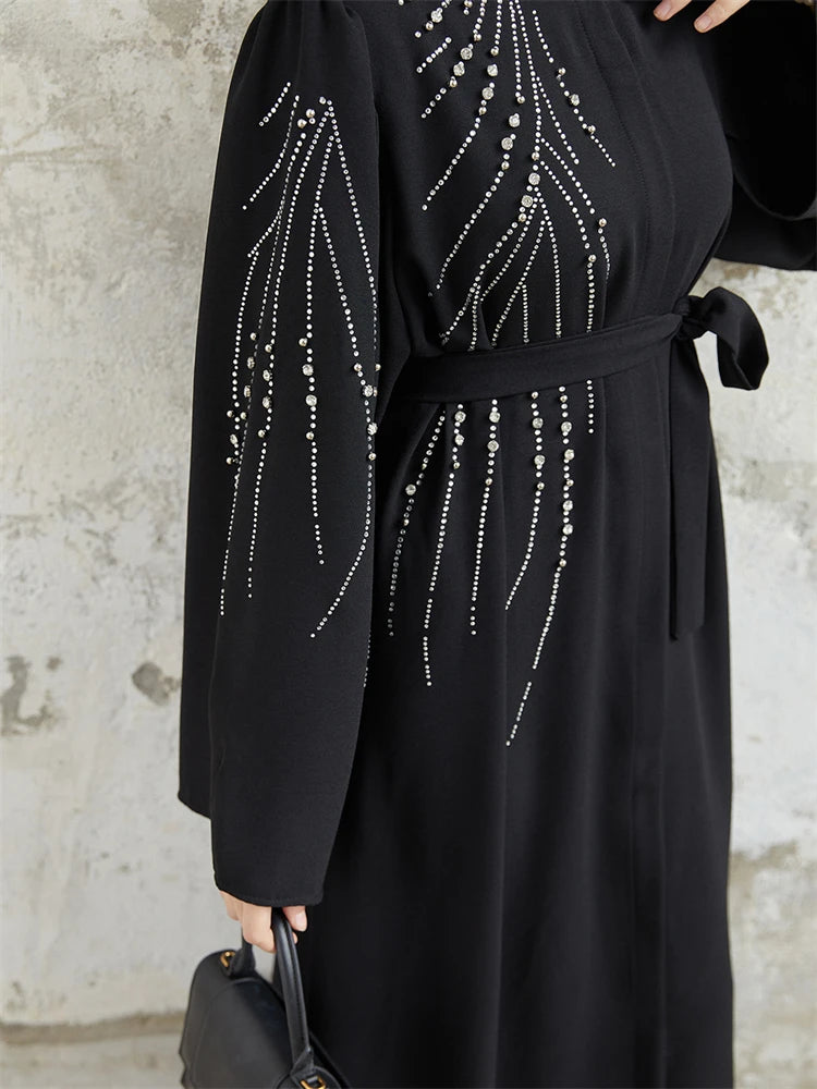 Abaya habit traditionnel musulmans, pour sortie quotidien